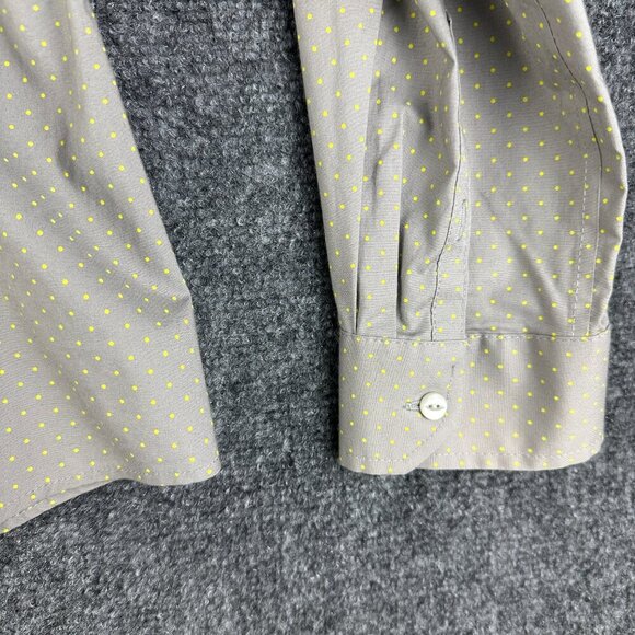 Eddie Bauer Top Womens Large Wrinkle Free Shaped Fit Button Up Gray Polka Dot - Picture 2 of 8